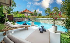 Tropical Villa Senang